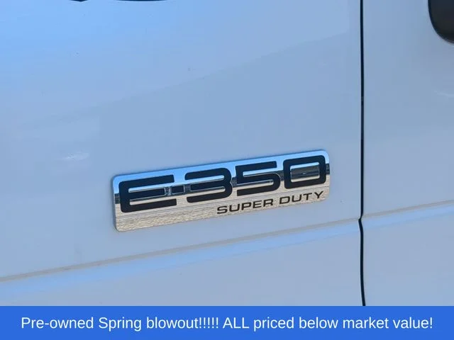 Used 2017 White Ford XL image 10