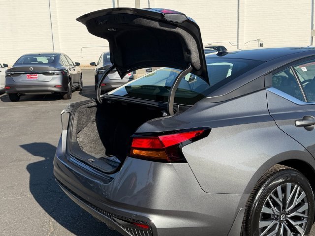 New 2026 Gun Metallic Nissan SV image 6