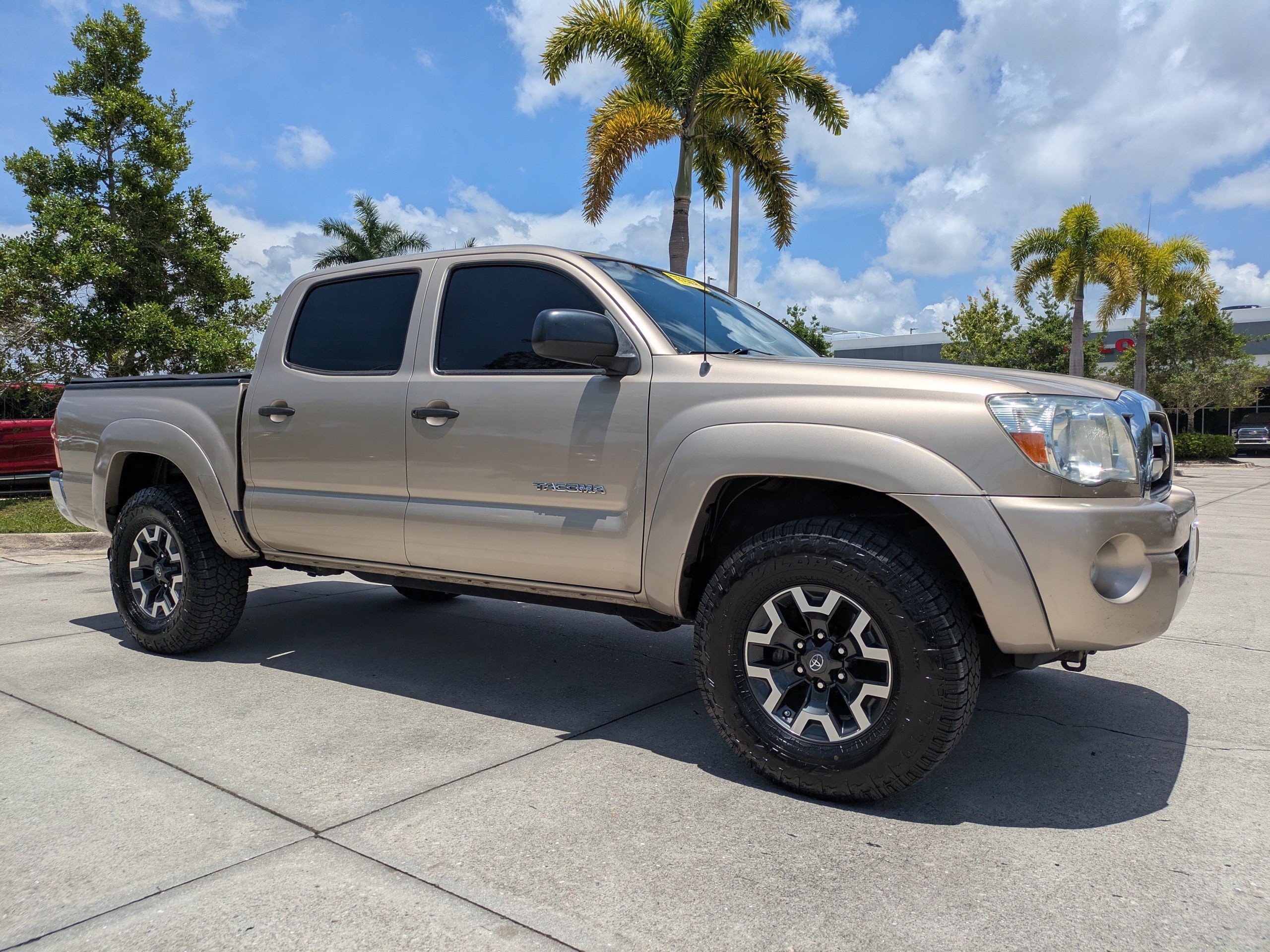 Used 2008 Toyota Tacoma Base with VIN 3TMLU42N78M015640 for sale in Naples, FL