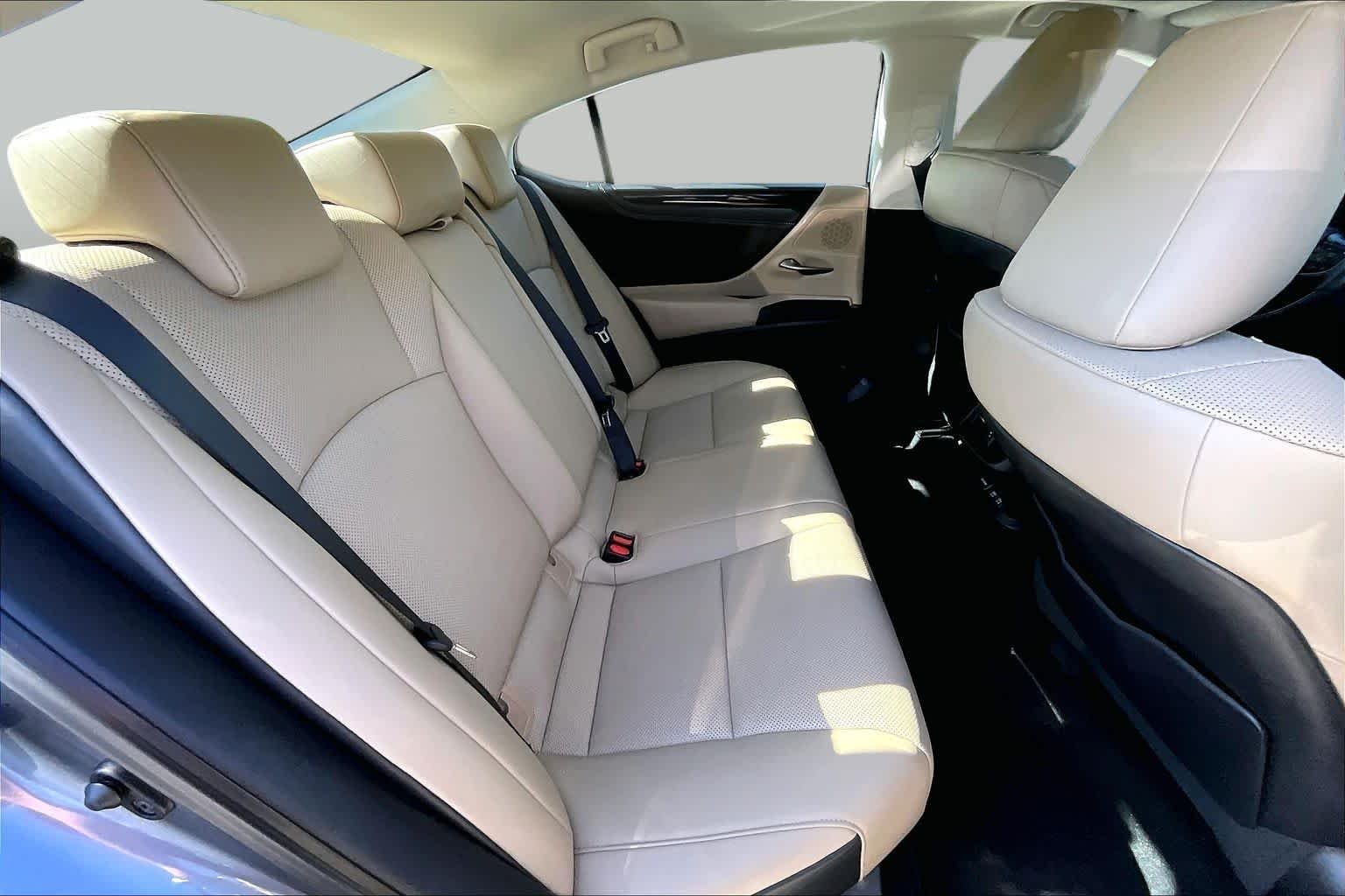 Used 2021 Nebula Gray Pearl Lexus  image 20