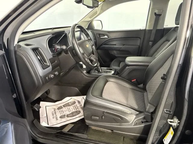 Used 2018 BLACK Chevrolet 4WD Z71 image 2