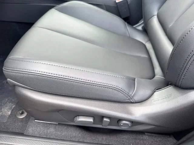 New 2026 ICE SILVER METALLIC Subaru Premium image 68