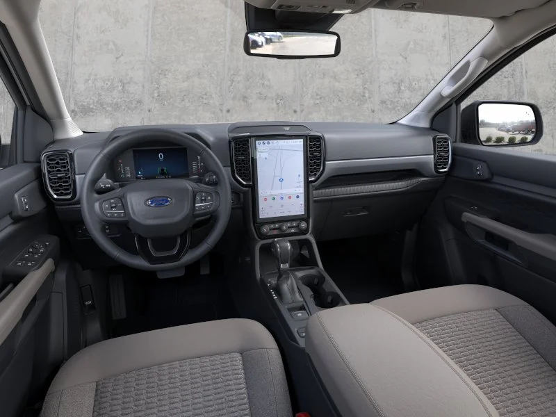 New 2026 Oxford White Ford XLT image 9