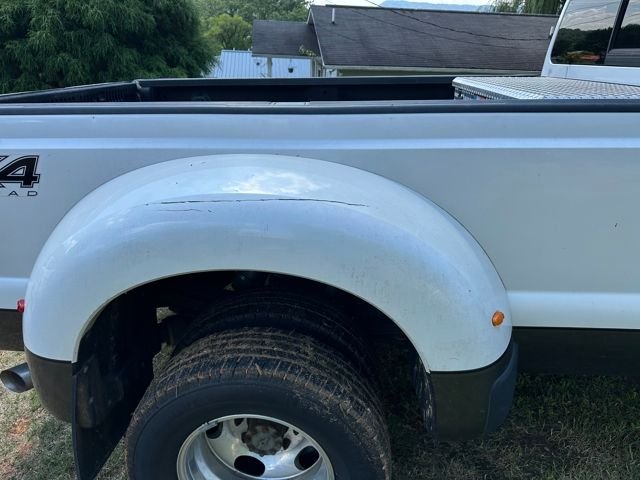 Used 2016 White Ford King Ranch image 3