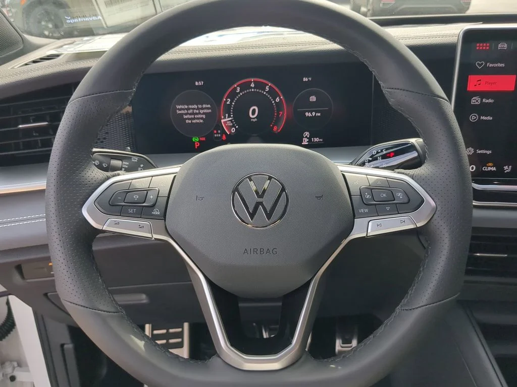New 2026 White/off-white Volkswagen 2.0T SE R-Line Black image 30