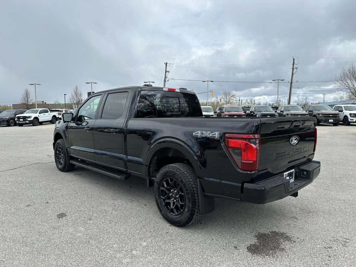 New 2026 Black Ford XLT image 9
