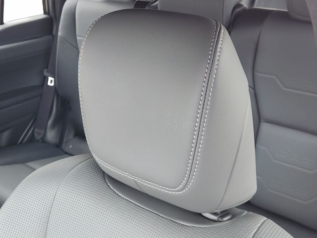 Certified Used 2025 Caviar Lexus 550 Luxury+ image 24