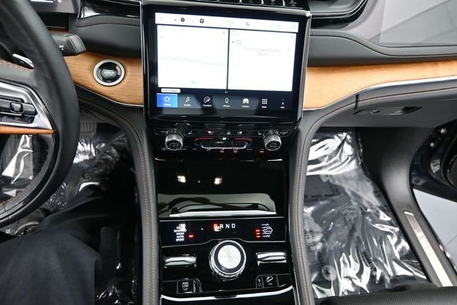 Used 2024 Black Jeep Summit Reserve image 11