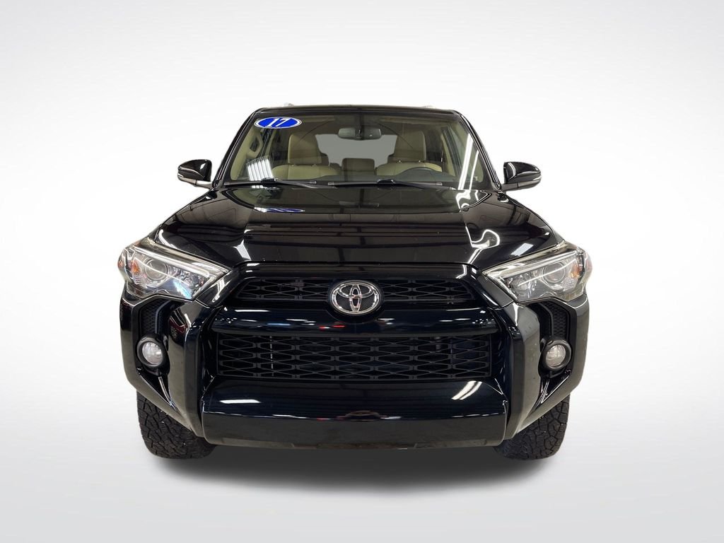 Used 2017 Black Toyota SR5 Premium image 9