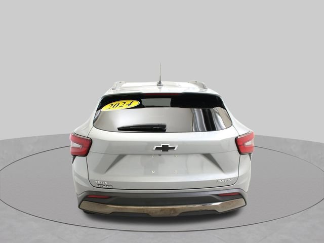 Used 2024 Sterling Gray Metallic Chevrolet ACTIV image 8