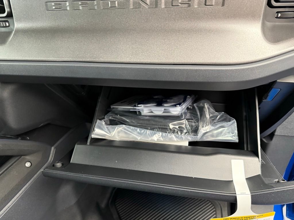 New 2026 Velocity Blue Metallic Ford Badlands® image 65
