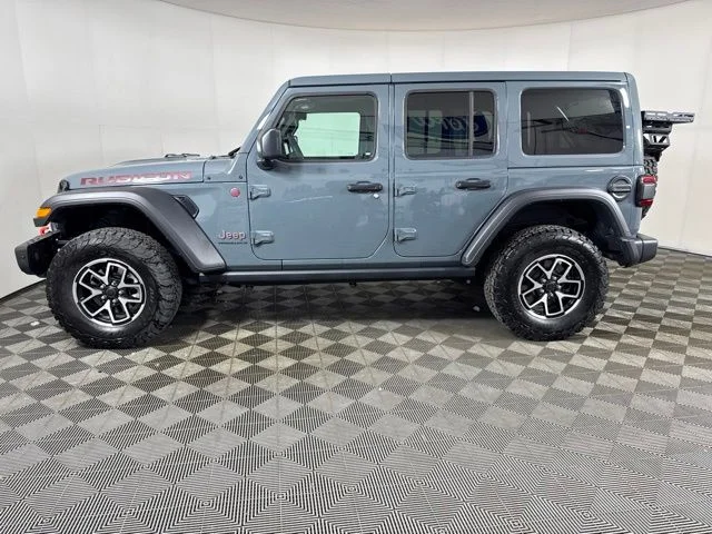 Used 2025 Gray Jeep Rubicon image 7