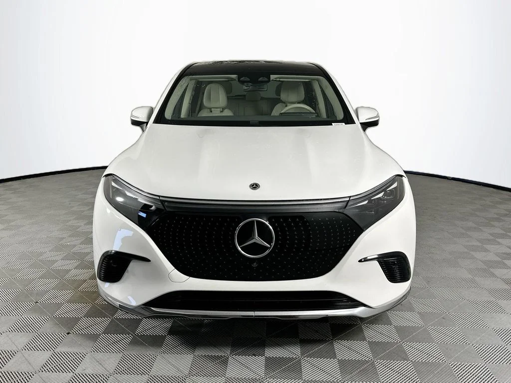 Certified 2023 Mercedes-Benz EQS SUV Base with VIN 4JGDM2DB6PA009136 for sale in Naples, FL