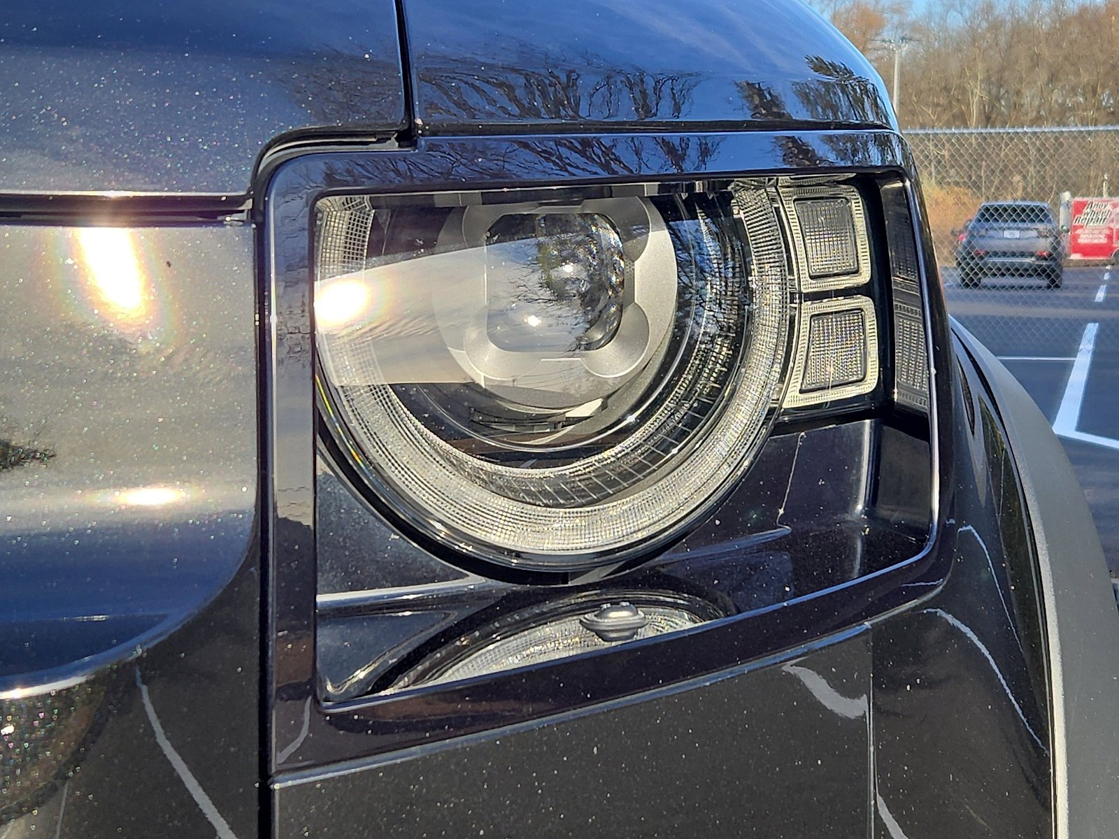 Used 2020 Santorini Black Metallic   1Ag Land Rover SE image 19