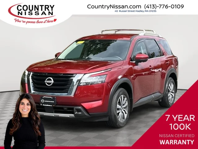 2024 Nissan Pathfinder SL