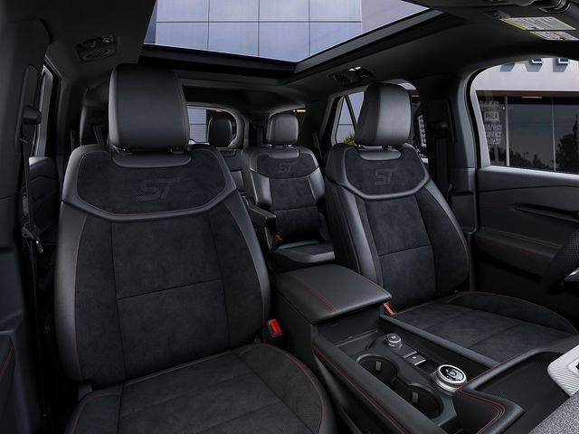 New 2027 Star White Metallic Tri-Coat Ford ST image 10