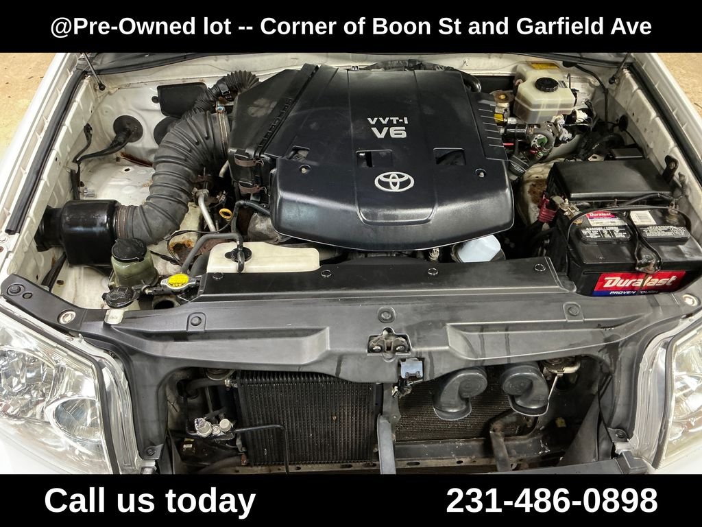 Used 2003  Toyota SR5 image 3