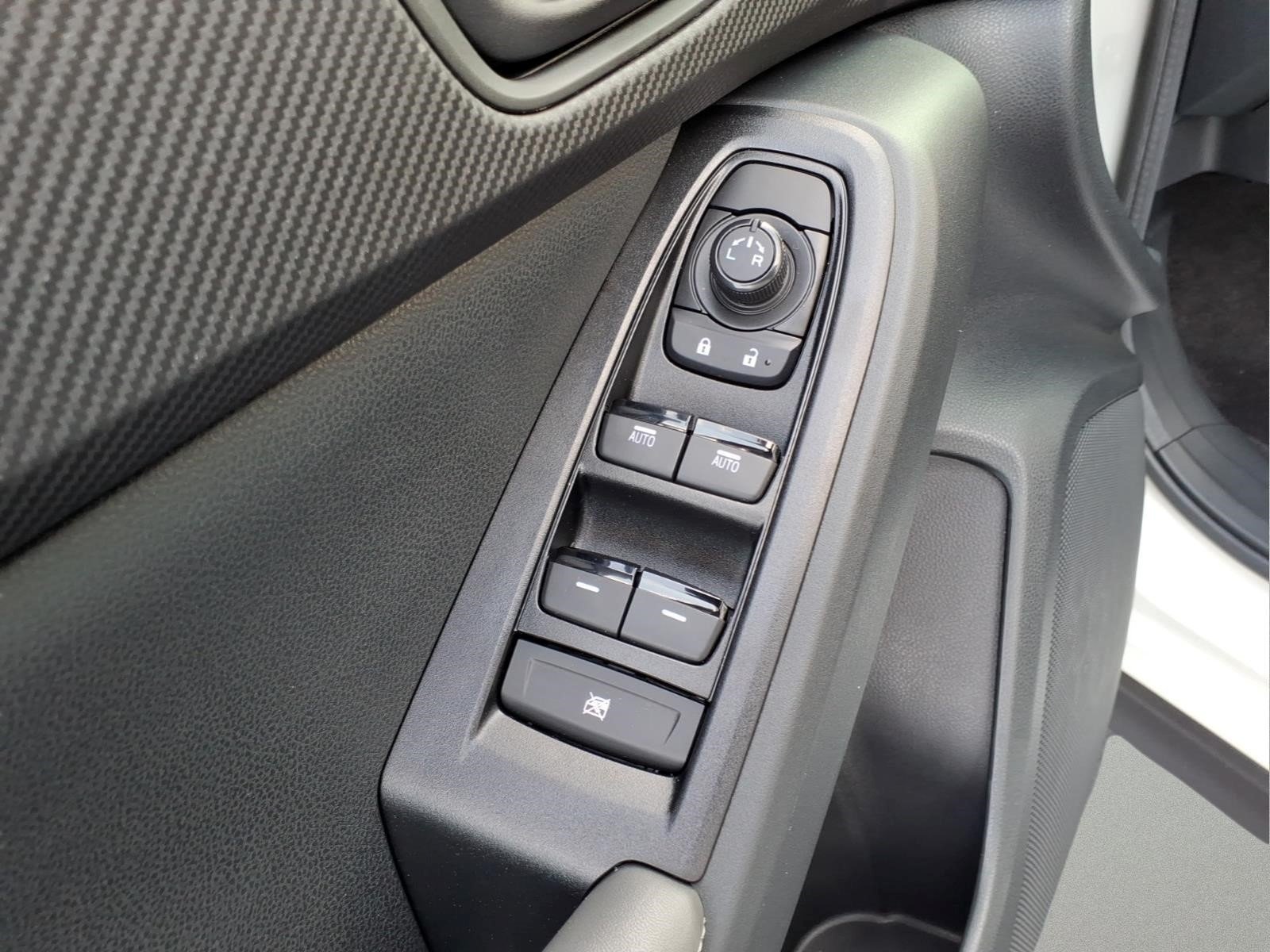 2026 Subaru Crosstrek Premium - Photo 10