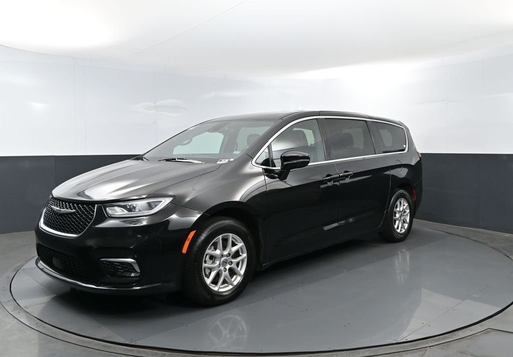 2025 Chrysler Pacifica