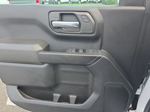 Used 2024 White Chevrolet WT image 29