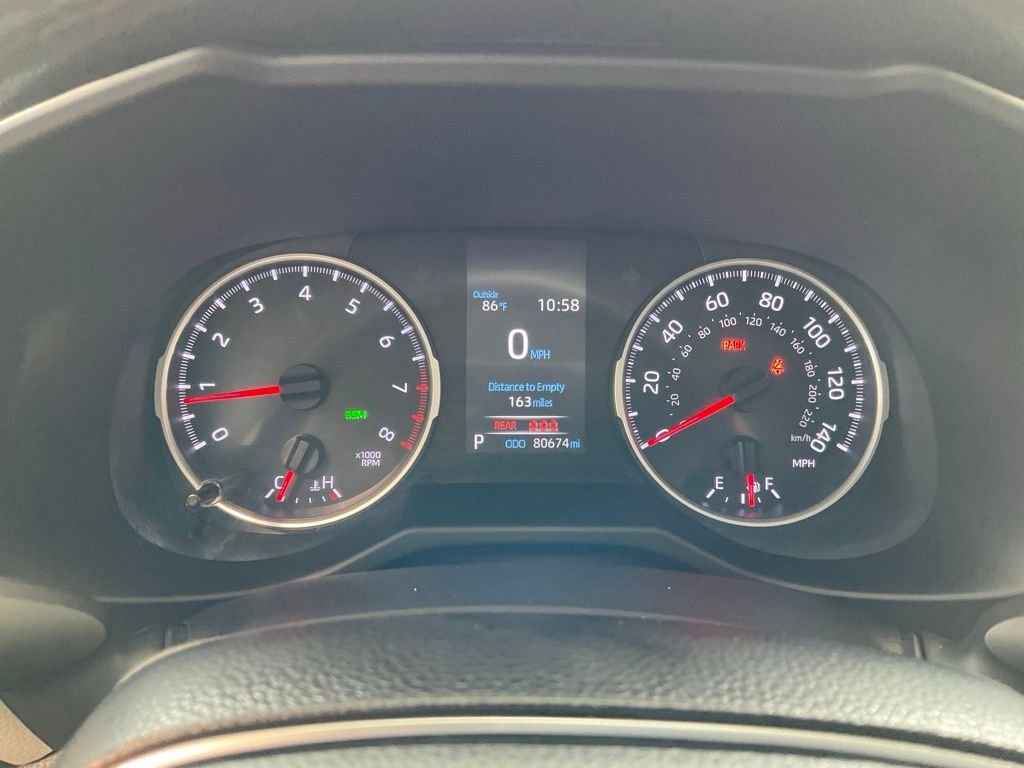Used 2021 White Toyota XLE image 13