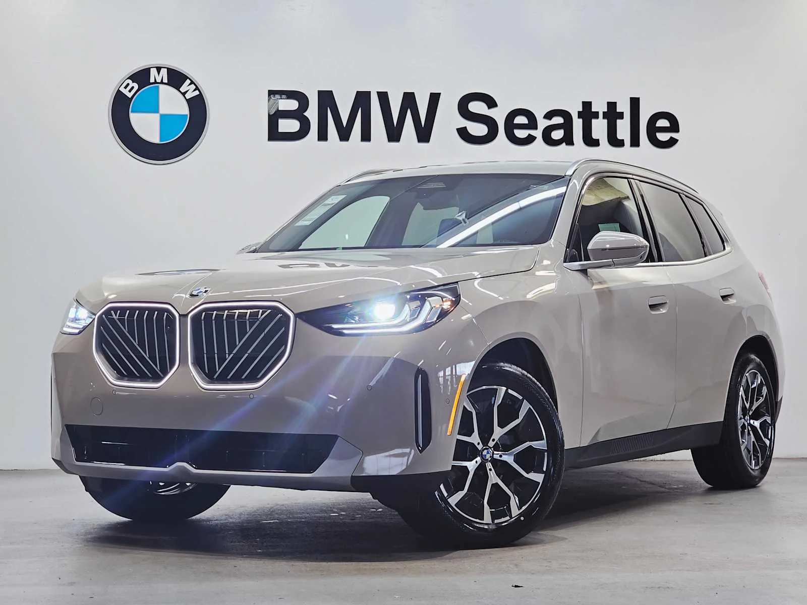 2026 BMW X3 30 XDRIVE's photo