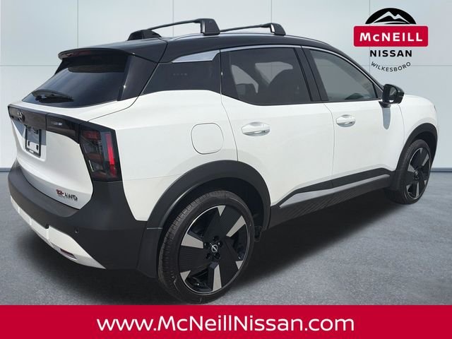 New 2026 Aspen White TriCoat / Super Black Two-tone Nissan SR image 8