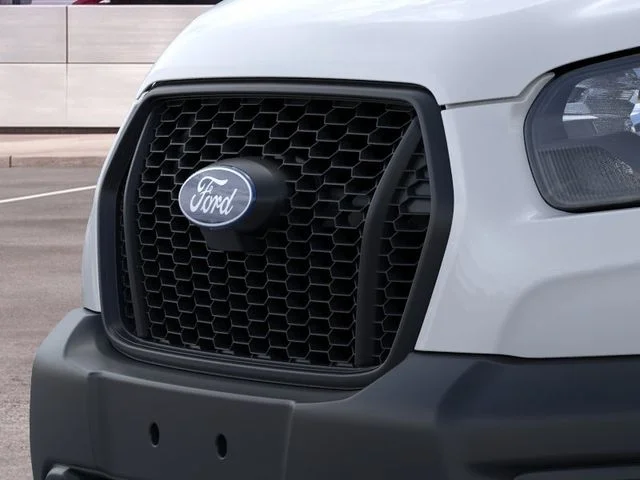 New 2026 Oxford White Ford Base image 17