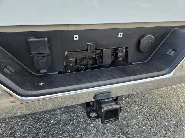 Used 2024 White Chevrolet LT image 19