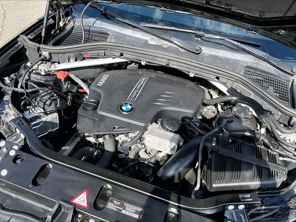 Used 2014 Black BMW xDrive28i image 24