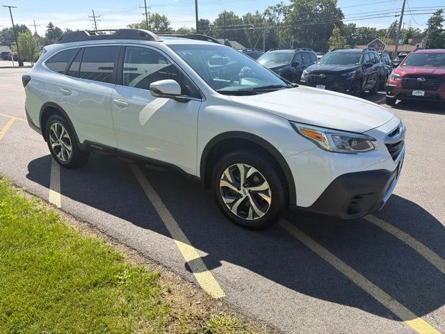 Used 2022 White Subaru Limited image 3
