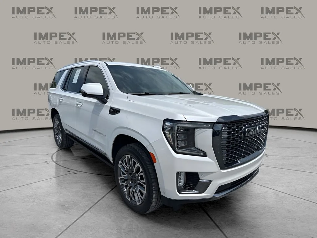 Used 2024 White GMC Denali Ultimate image 7