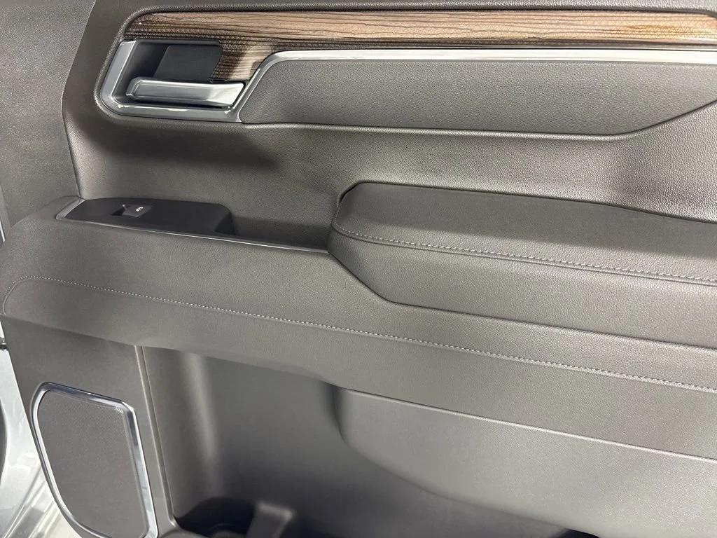New 2026 Sterling Gray Metallic Chevrolet LT Trail Boss image 27