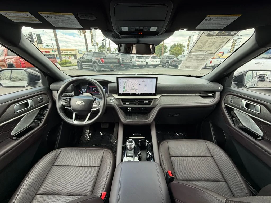 Used 2025 Gray Ford Platinum image 39