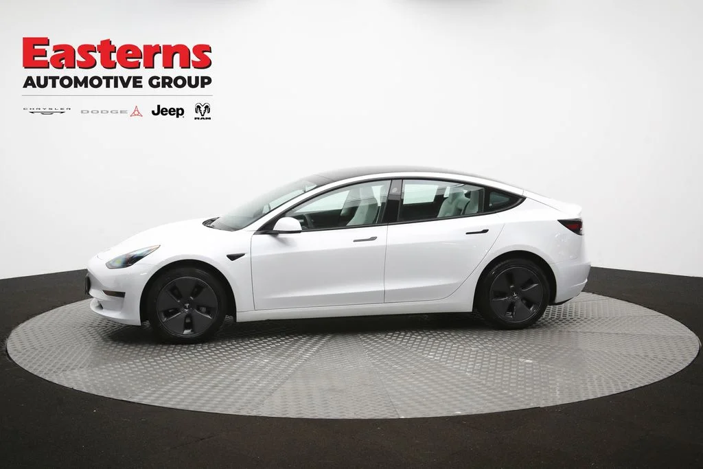 Used 2023 White Tesla Base image 55