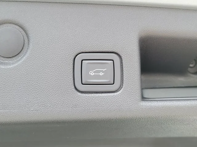Used 2024 Gray Chevrolet RS image 11