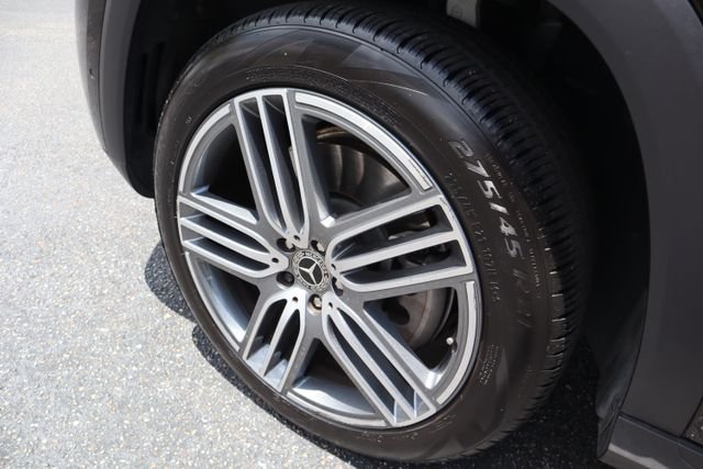 Certified Used 2025 Obsidian Black Metallic Mercedes-Benz GLS 450 image 30
