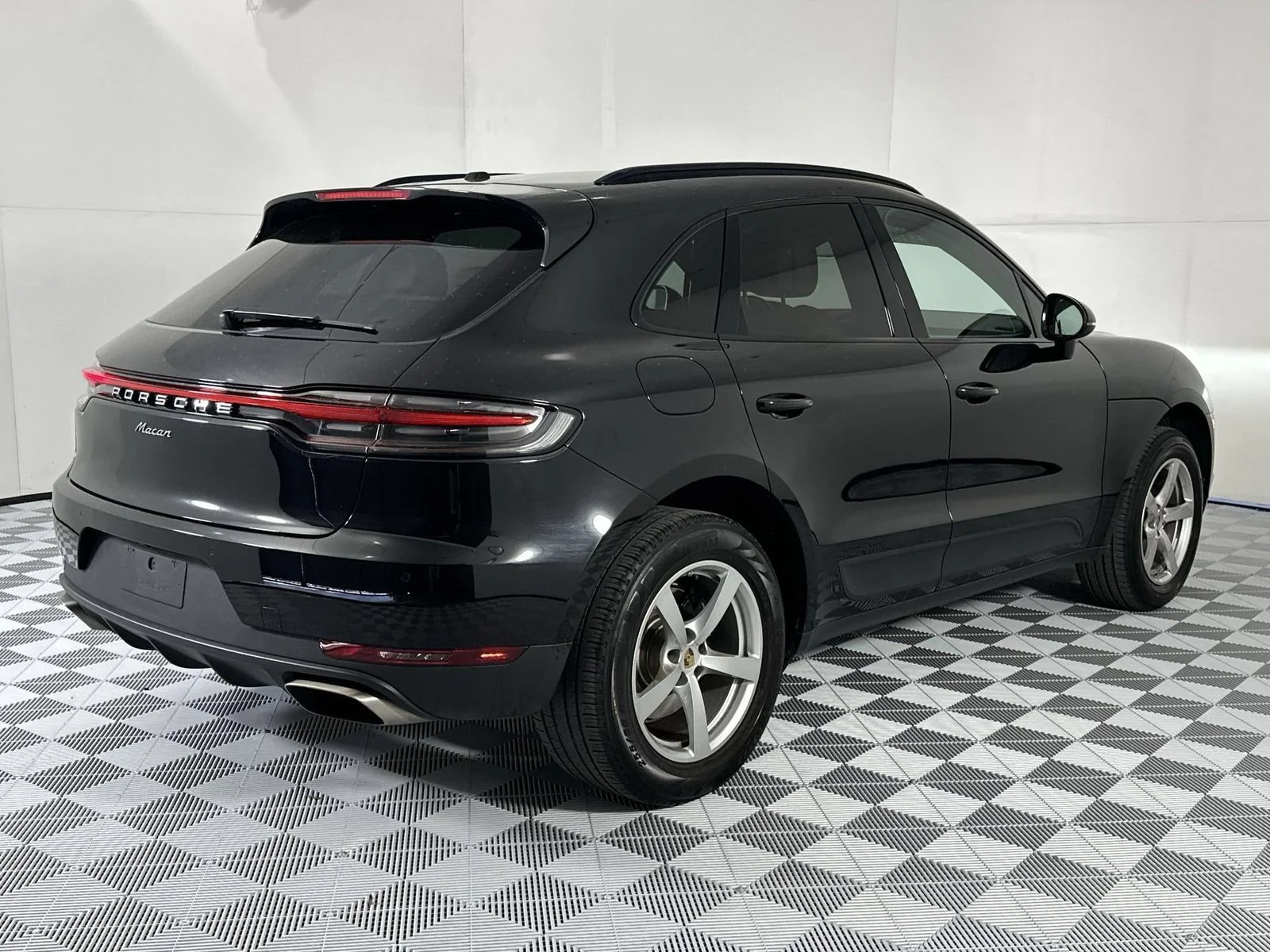 Used 2020 Black Porsche Base image 8