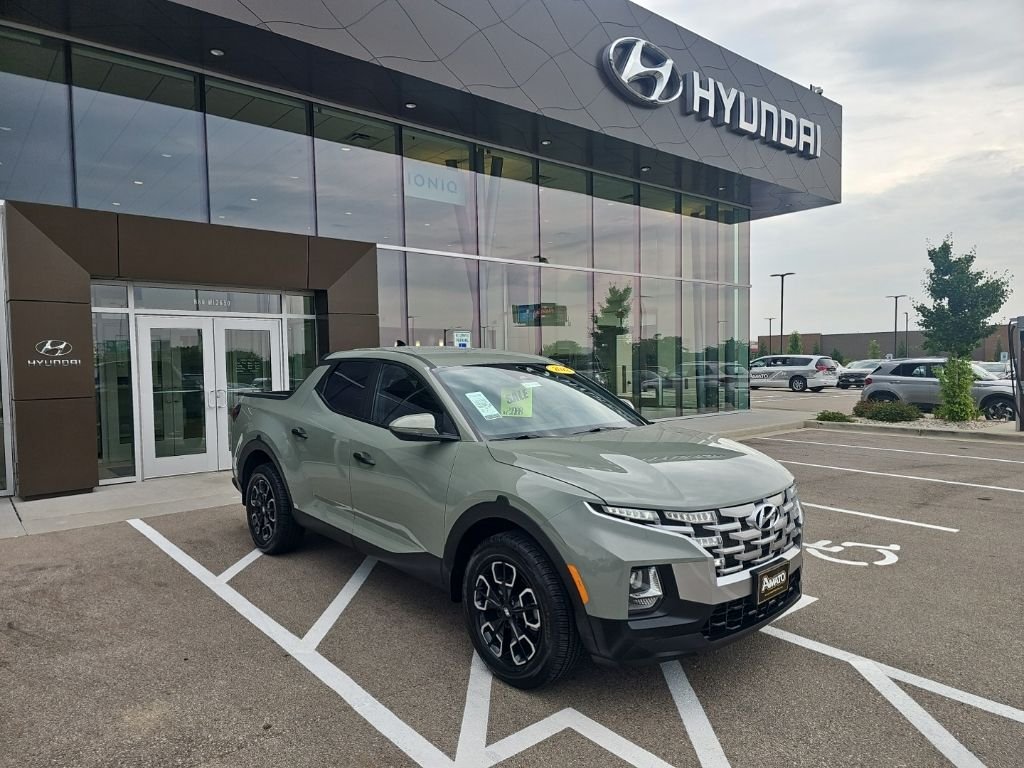 Used 2022 Green Hyundai SEL image 7