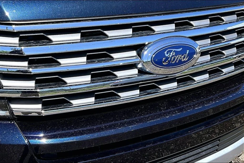 Certified Used 2021 Blue Metallic Ford Limited image 29