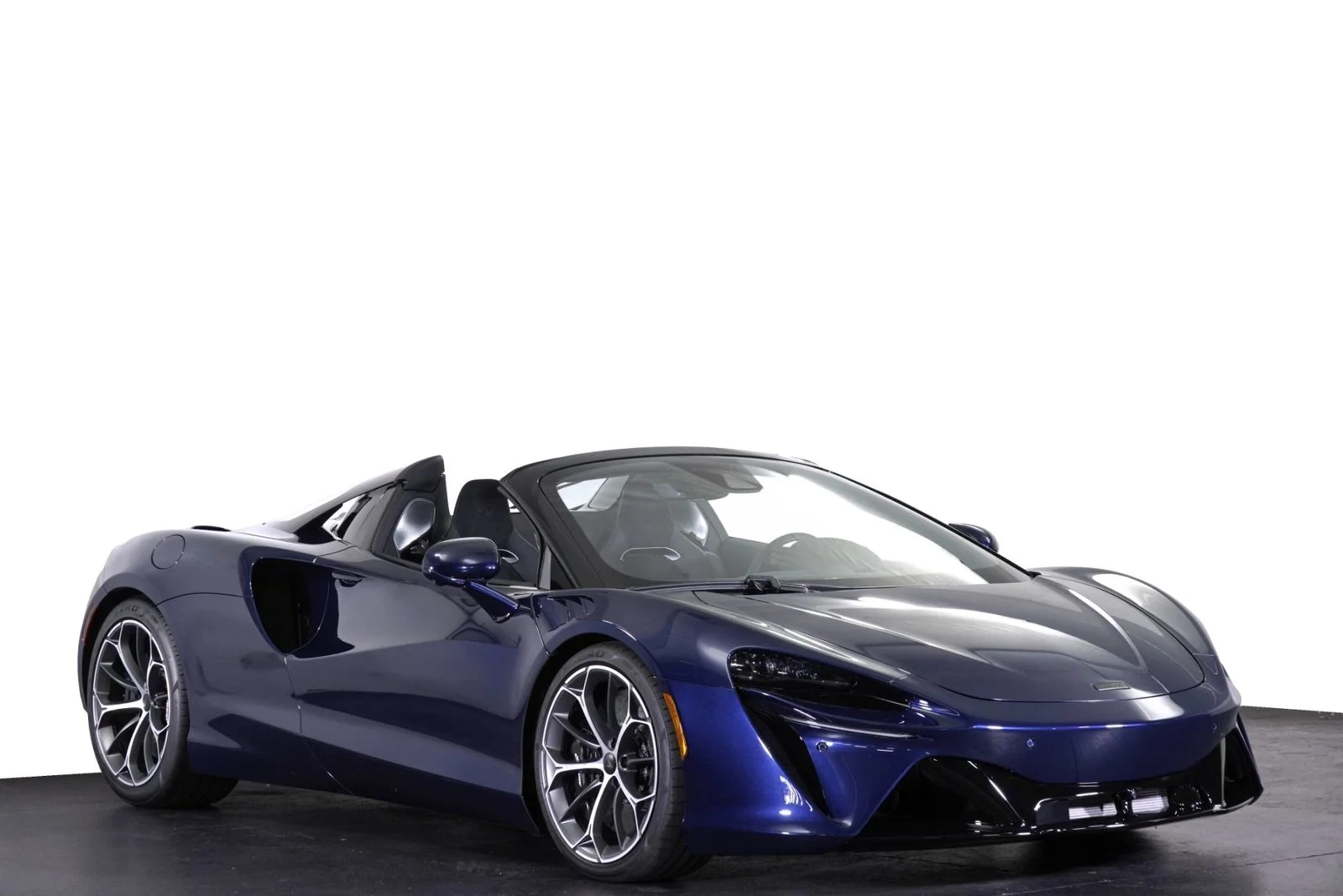 New 2026 Blue McLaren  image 25