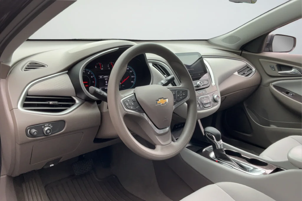 2022 Chevrolet Malibu 1LS - Photo 24