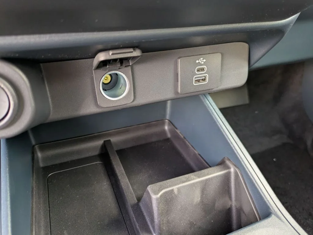 New 2026 Carbonized Gray Metallic Ford Lobo™ image 37