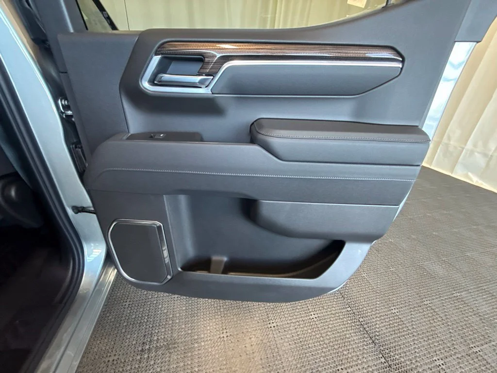 New 2026 Gray Chevrolet LT image 22