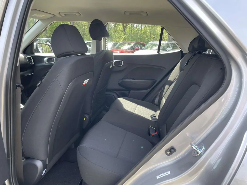 New 2026 Silver Hyundai SE image 10