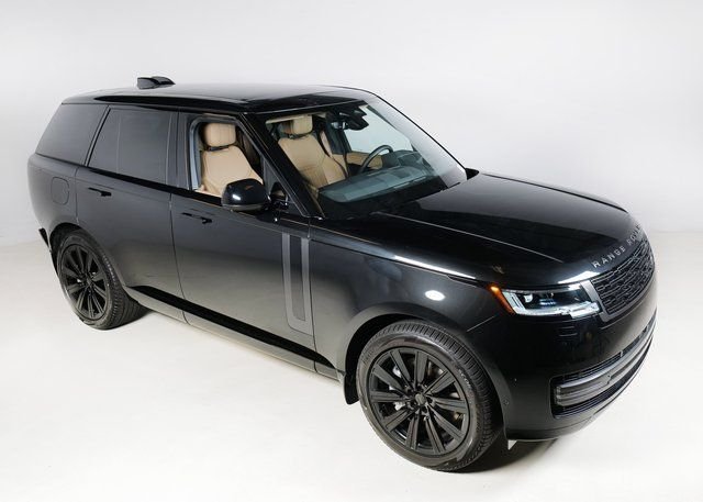 New 2026 Santorini Black Land Rover SE image 26