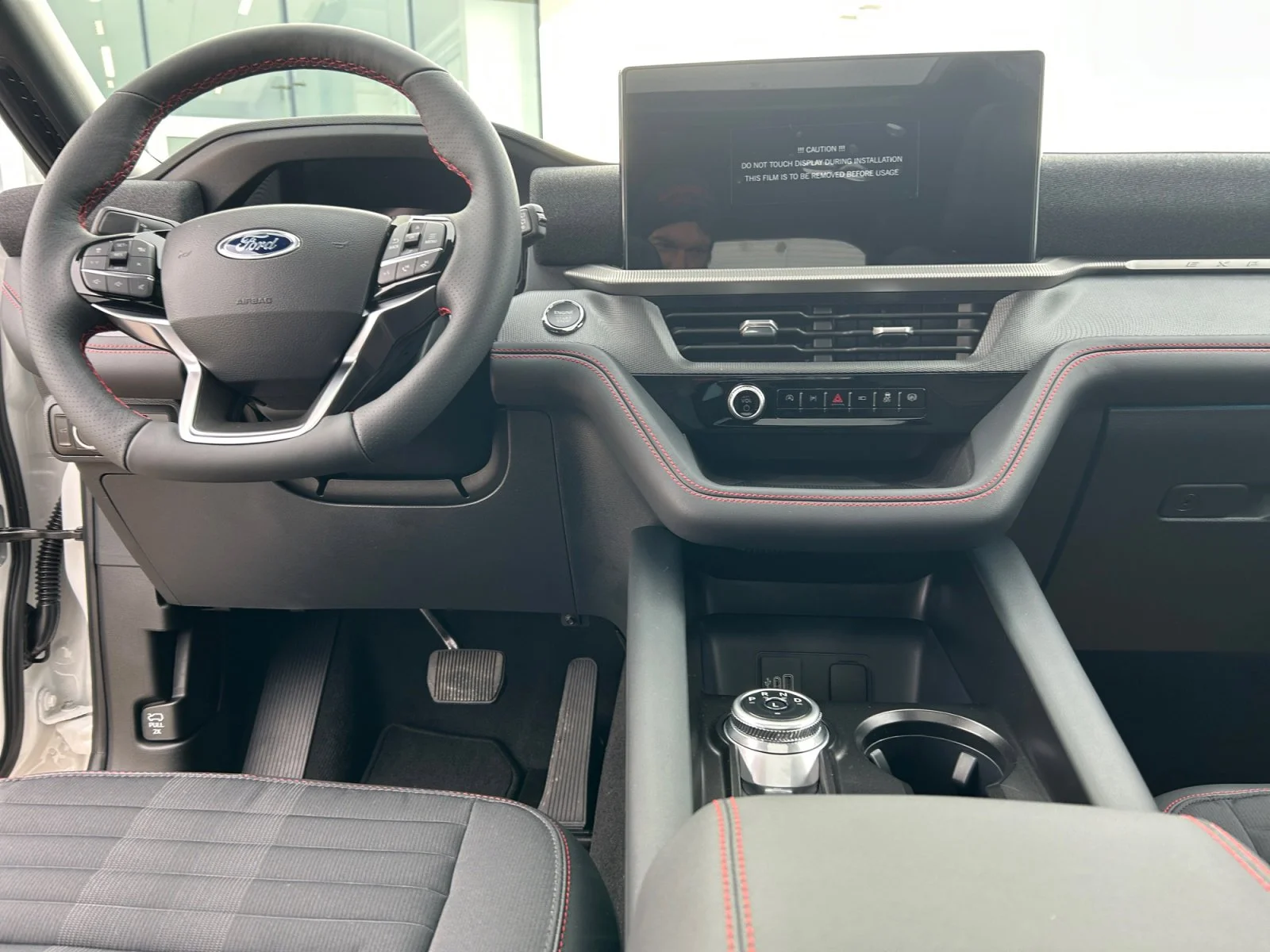 New 2026 Star White Metallic Tri-Coat Ford ST-Line image 20