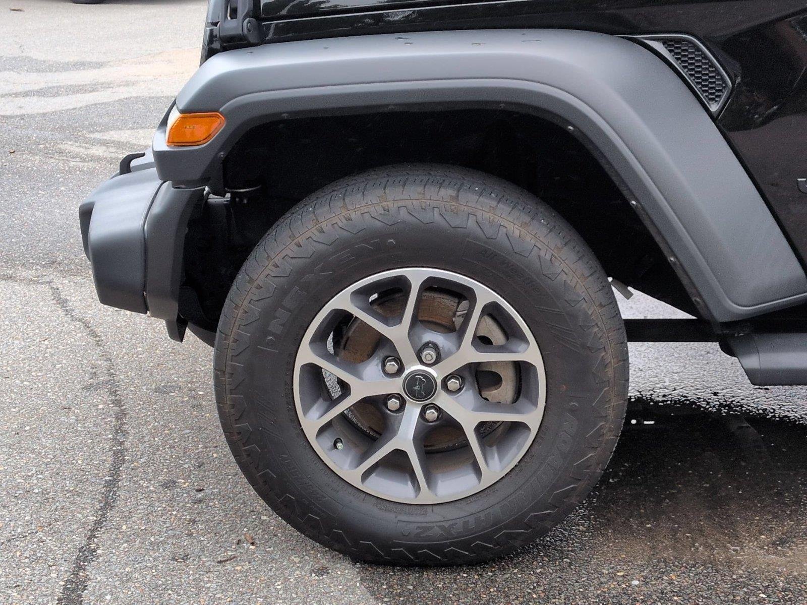 Used 2024 Black Clearcoat Jeep Sport S image 9