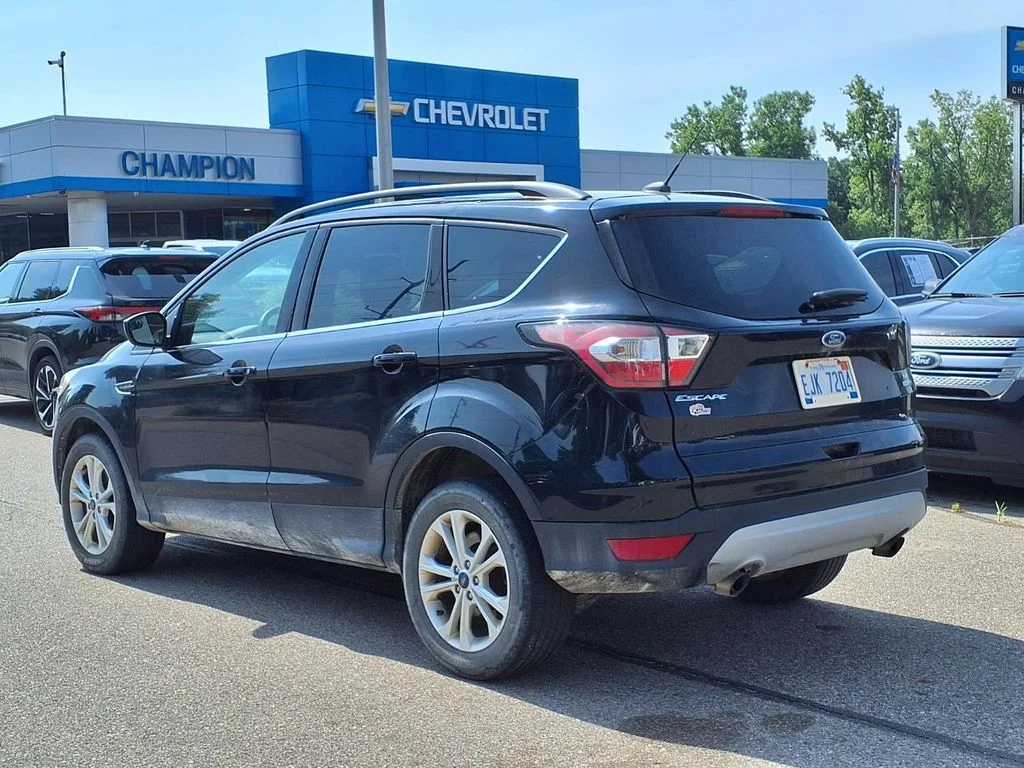 Used 2018 Black Ford SE image 6
