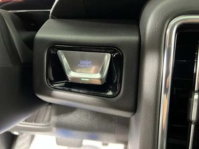 2026 GMC Yukon XL Denali - Photo 29